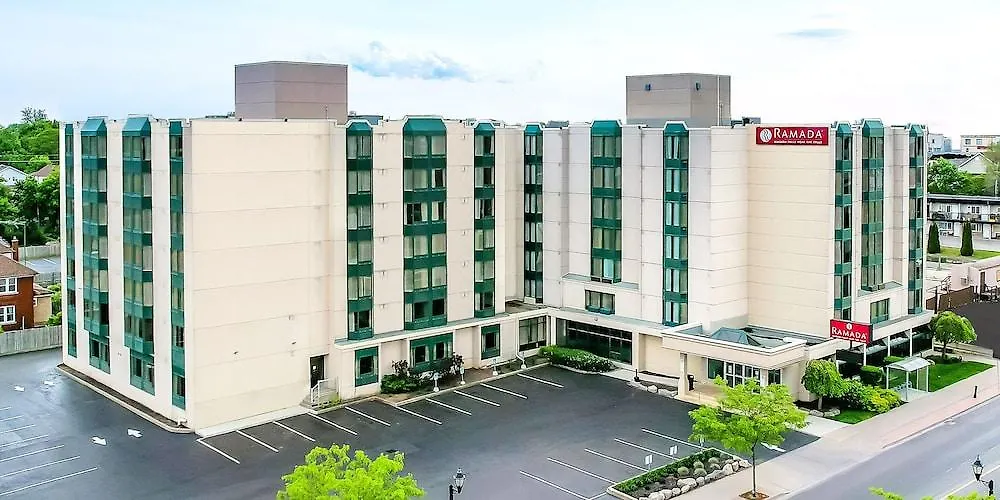 *** Hotel Ramada By Wyndham Niagara Falls Near The Falls Canada